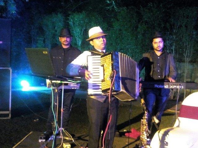 indian accordion player pune